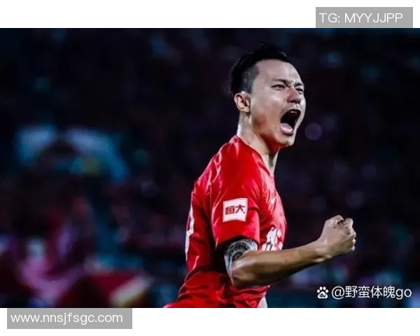 德字球星闪耀绿茵场 他是足球世界的传奇人物 德字球星闪耀绿茵场 他是足球世界的传奇人物